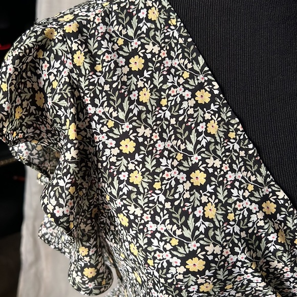 MaxStudio Blouse - Picture 5 of 5